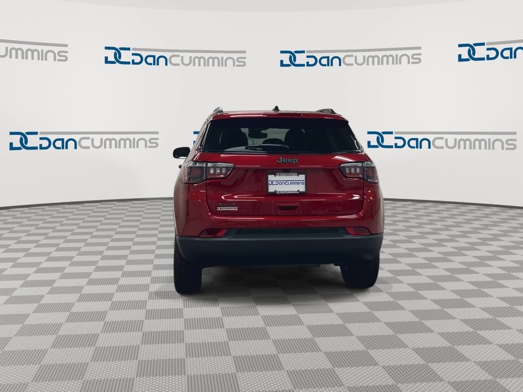 New 2026 Jeep Compass Latitude AWD/4WD image 7