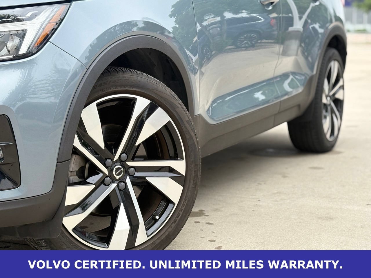 Certified 2023 Volvo XC40 B5 Plus w/ Climate Package AWD/4WD image 9
