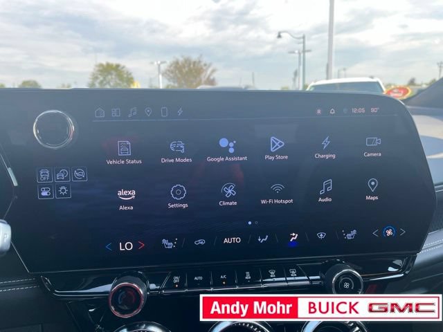 Used 2024 Chevrolet Blazer EV LT AWD/4WD image 30