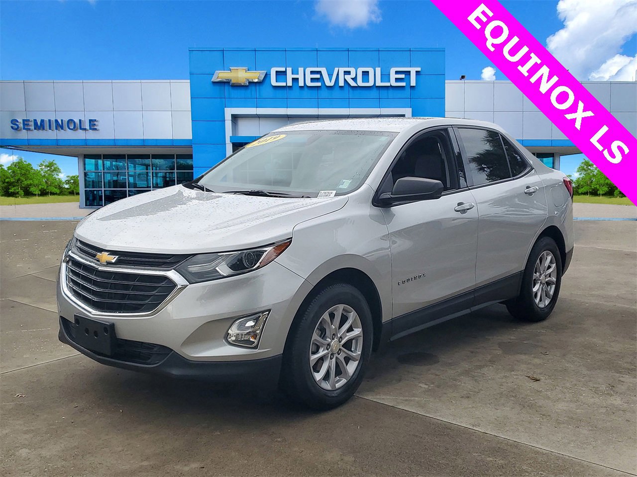 Used 2019 Chevrolet Equinox LS w/ LS Convenience Package image 2