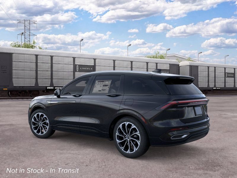 New 2026 Lincoln Nautilus Reserve AWD/4WD image 4