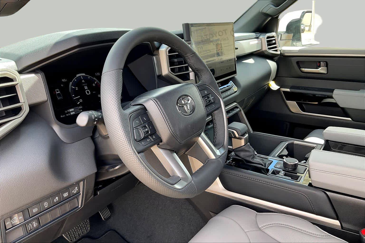 New 2026 Toyota Tundra Limited AWD/4WD image 7