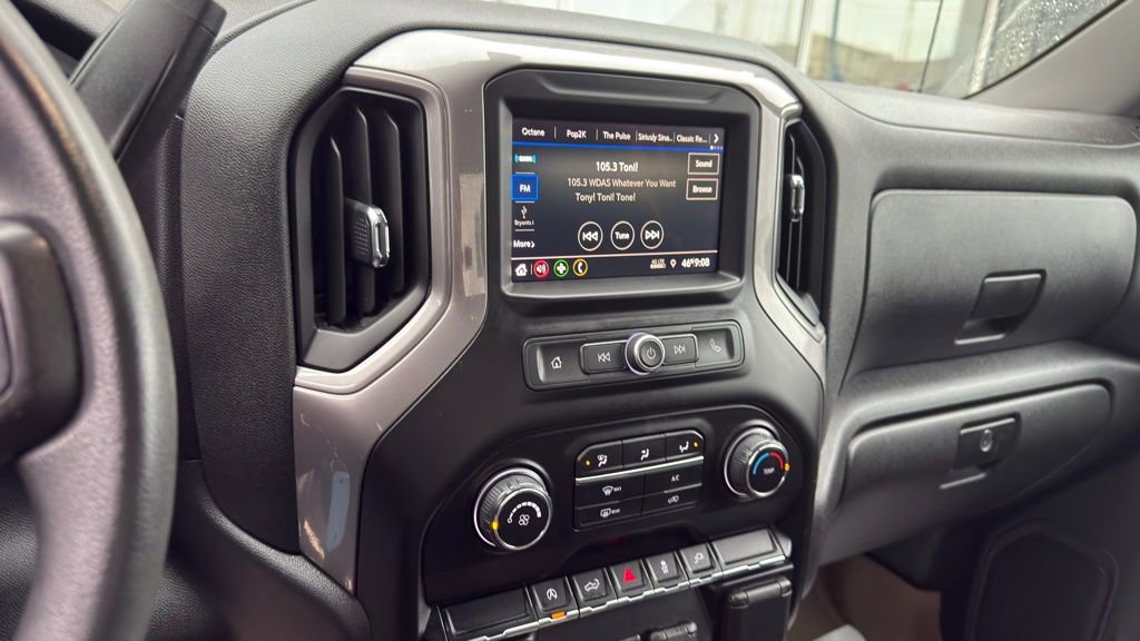 Used 2020 Chevrolet Silverado 1500 Custom w/ Custom Value Package image 13