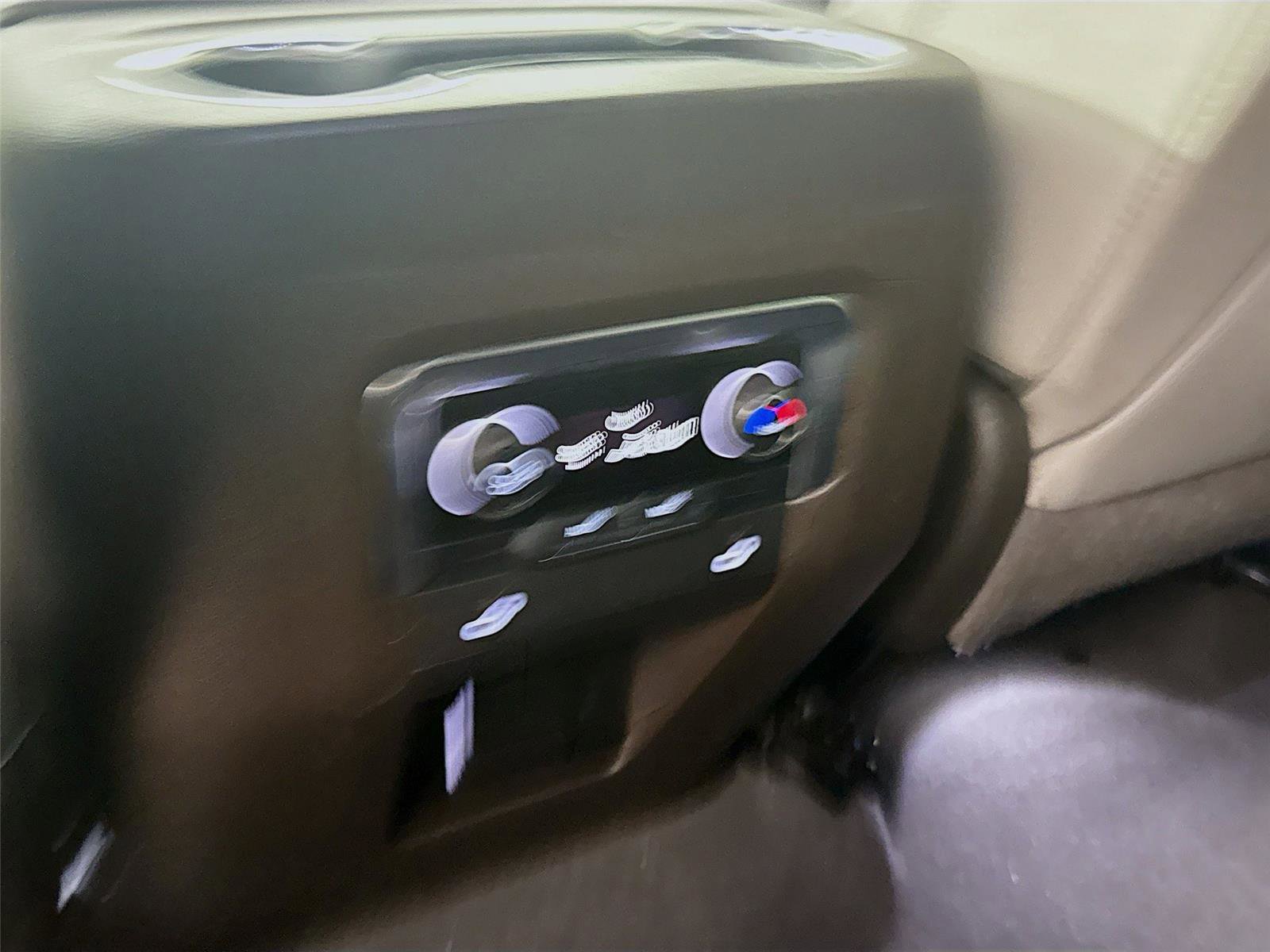 Used 2022 Chevrolet Suburban LS w/ Driver Alert Package RWD image 17