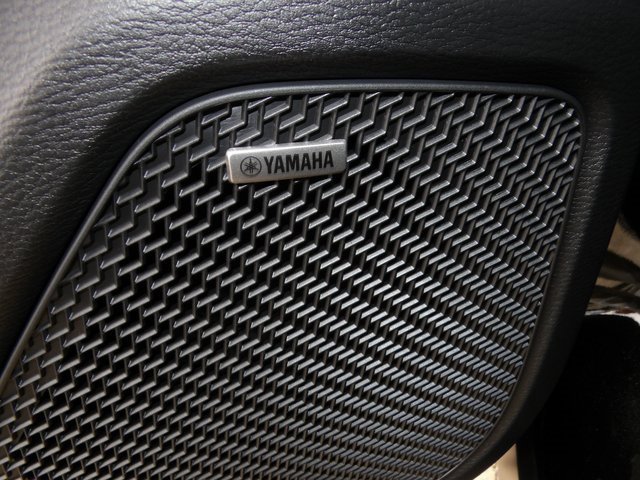 New 2025 Mitsubishi Outlander ES image 17