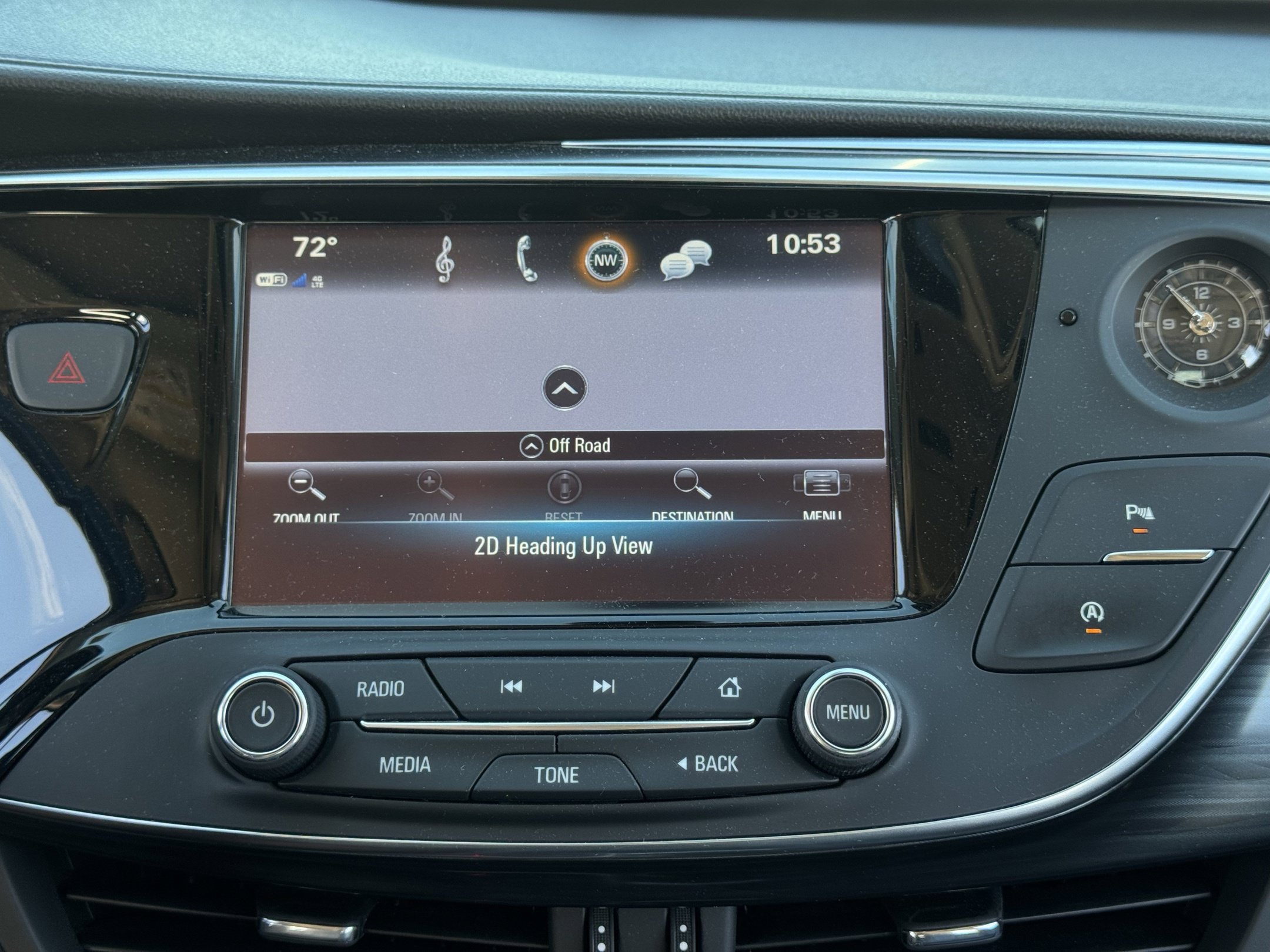 Used 2019 Buick Envision Essence FWD image 13