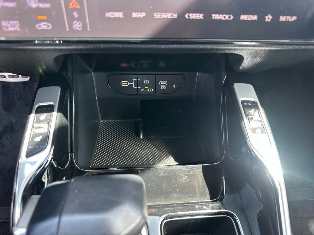 Used 2024 Kia Sorento SX Prestige AWD/4WD image 5
