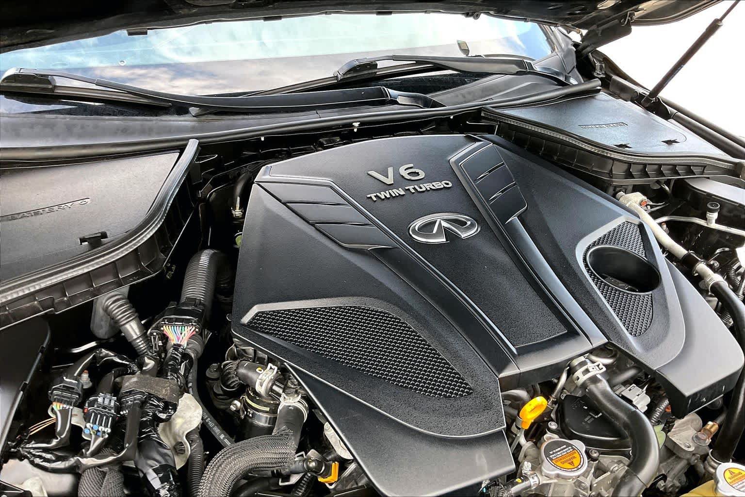 Used 2019 INFINITI Q60 3.0t Luxe AWD/4WD image 31