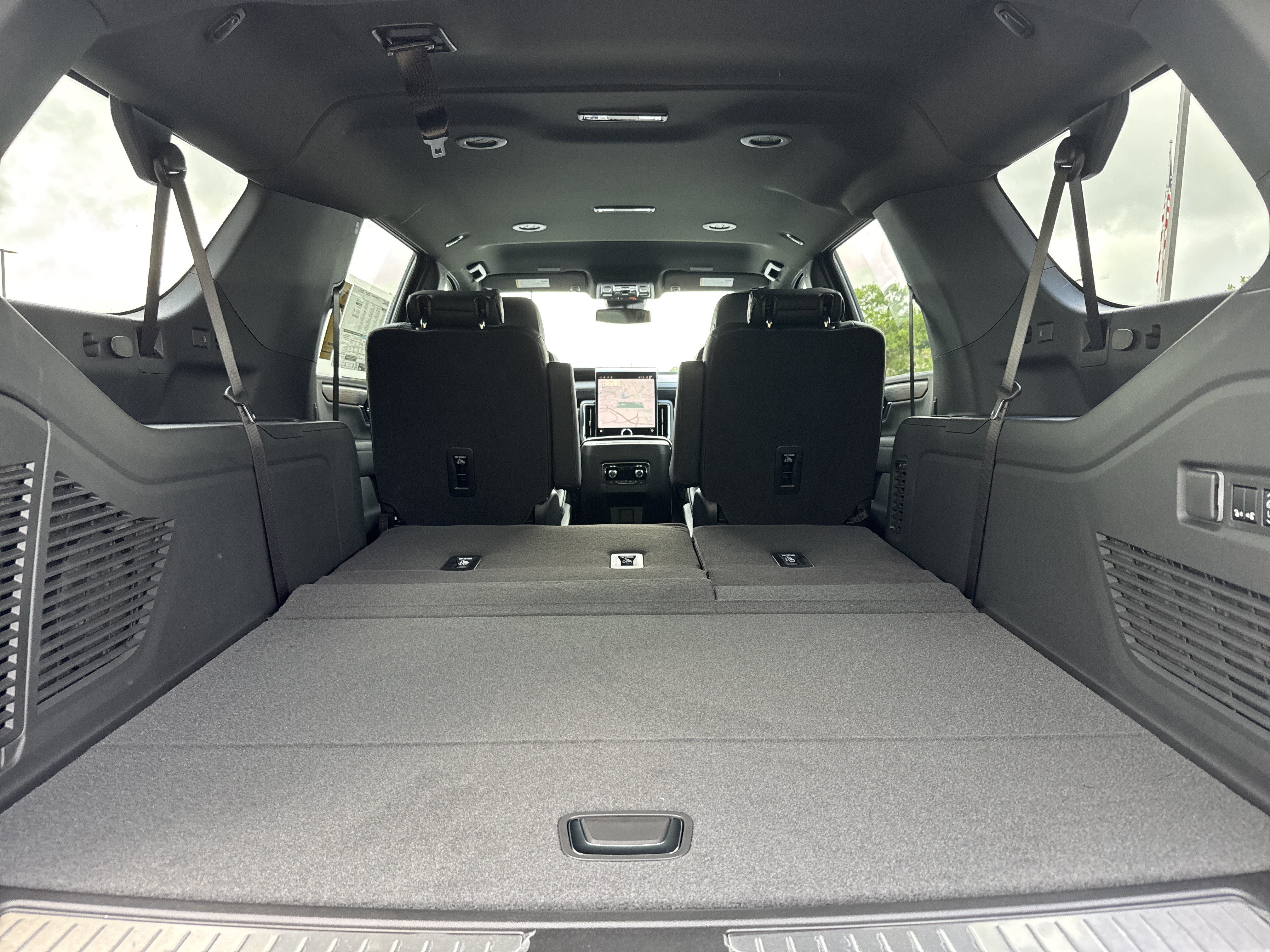 New 2026 GMC Yukon XL Denali AWD/4WD image 34