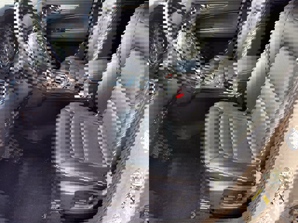 Used 2024 MAZDA CX-5 AWD 2.5 S w/ Select Package image 11