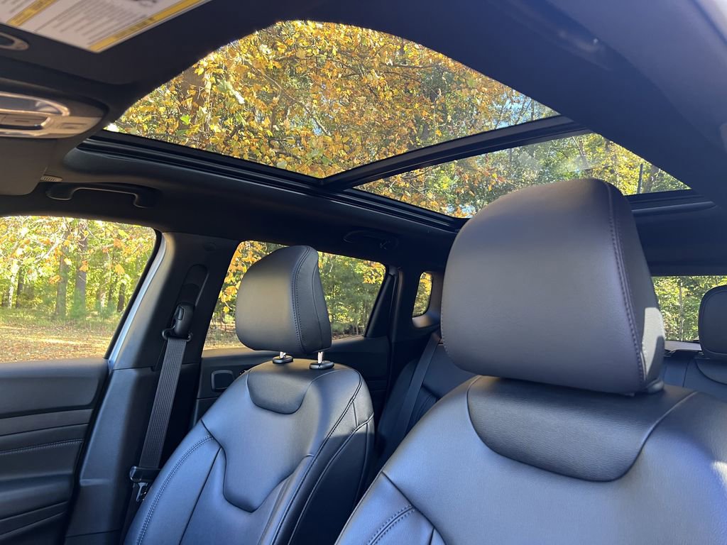 New 2026 Jeep Compass Limited w/ Sun, Sound & Navigation Group image 16