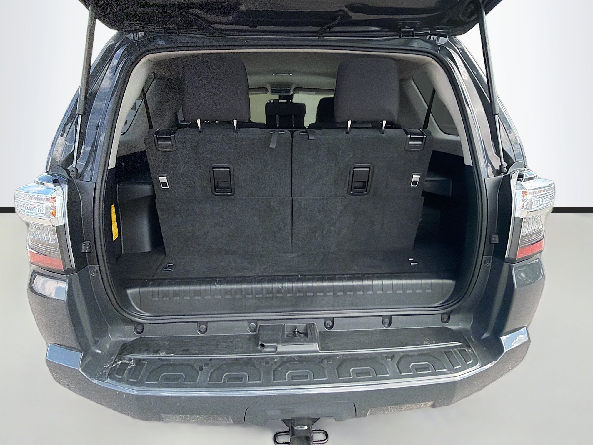 Used 2024 Toyota 4Runner SR5 image 12