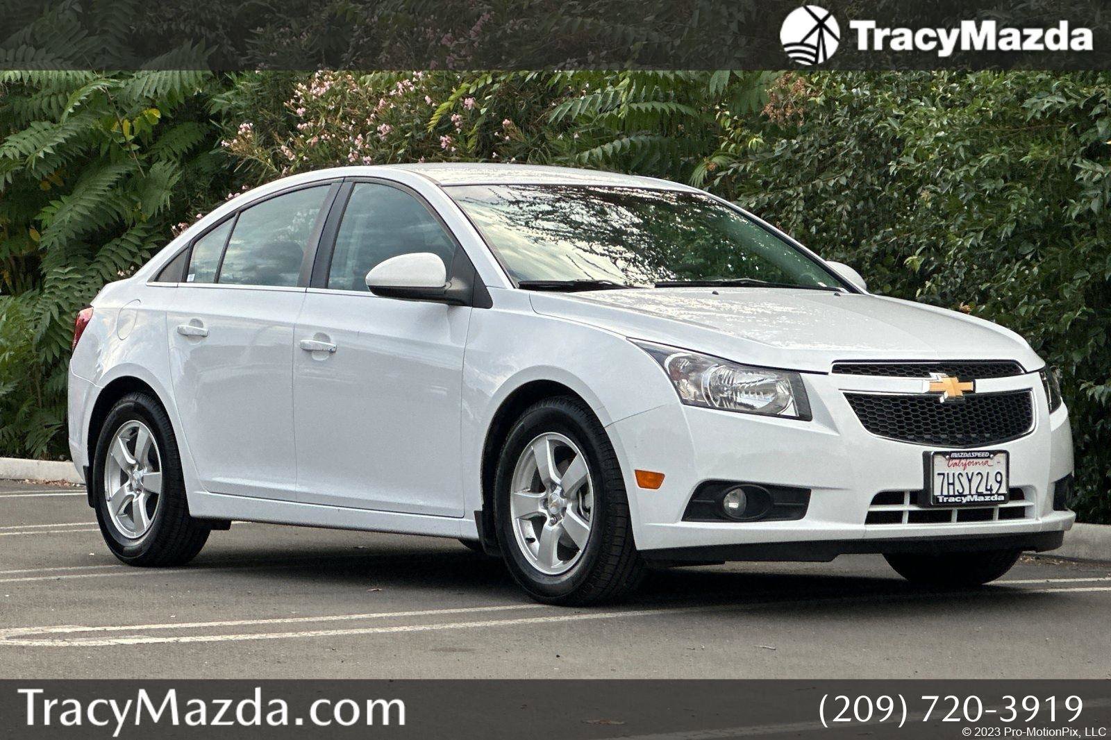 Used 2014 Chevrolet Cruze LT w/ Technology Package