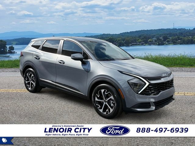 Used 2025 Kia Sportage EX FWD image 1