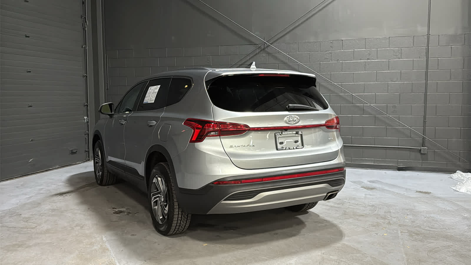 Used 2023 Hyundai Santa Fe SE AWD/4WD image 6