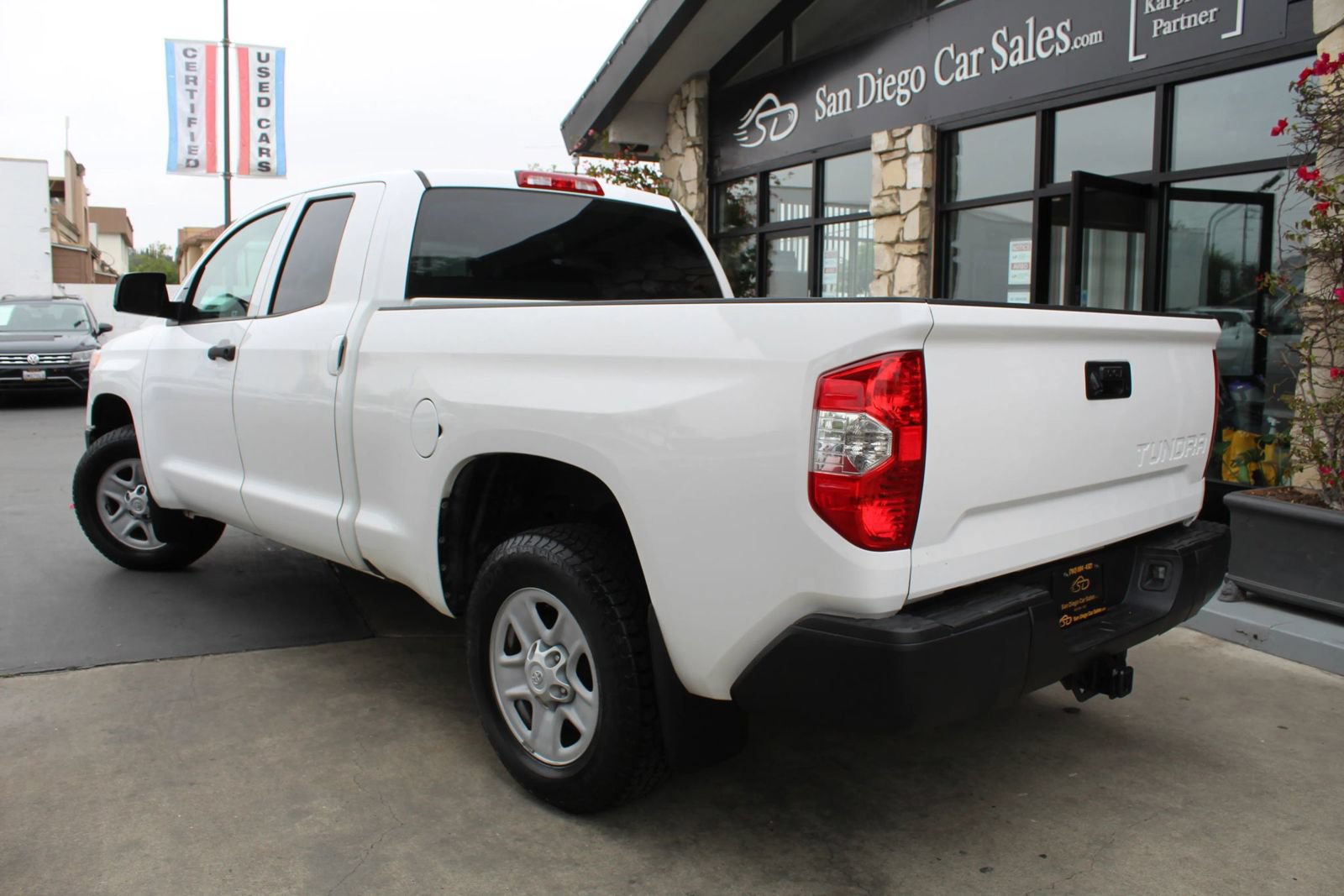 Used 2014 Toyota Tundra SR RWD image 3