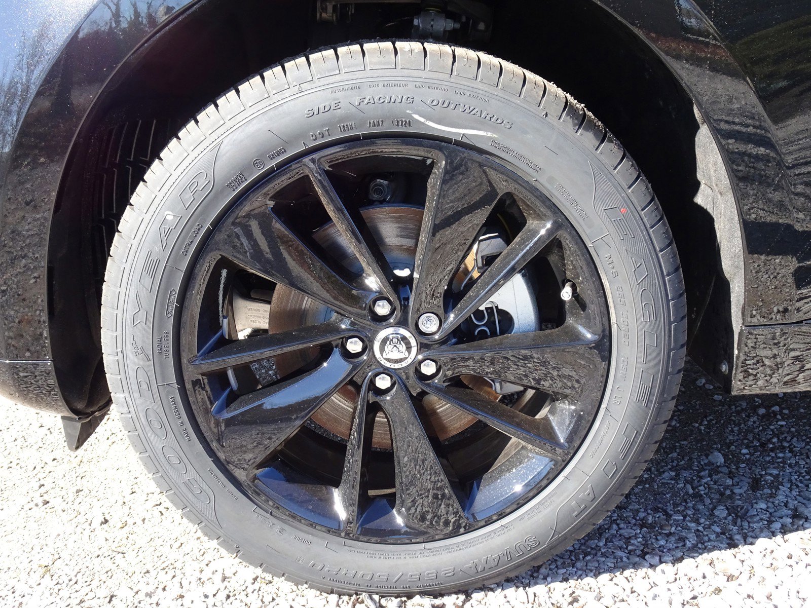 New 2025 Jaguar F-PACE R-Dynamic S image 28