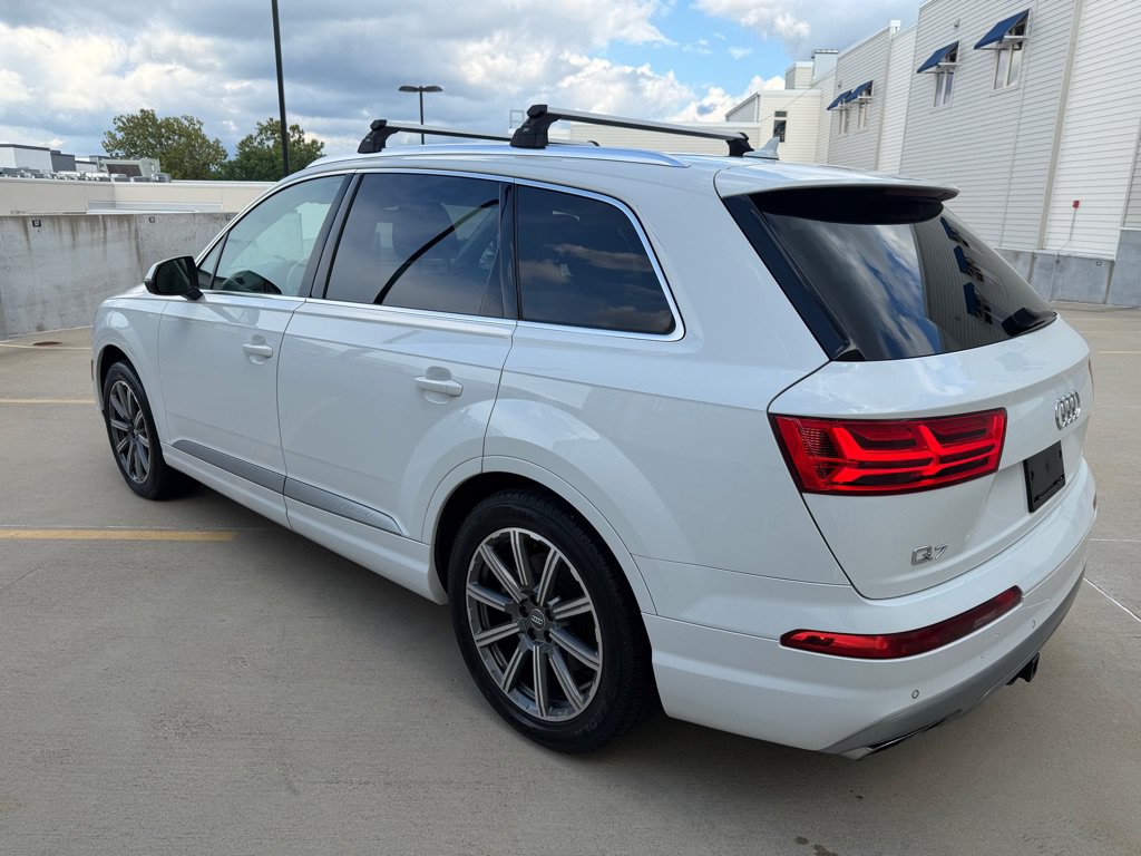 Used 2018 Audi Q7 3.0T Premium Plus w/ Premium Plus Package AWD/4WD image 5