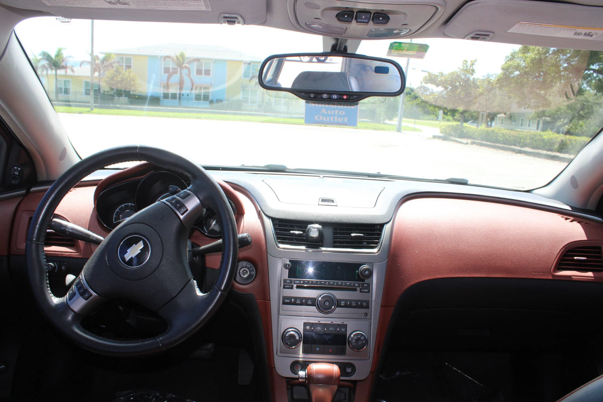 Used 2008 Chevrolet Malibu LTZ FWD image 9