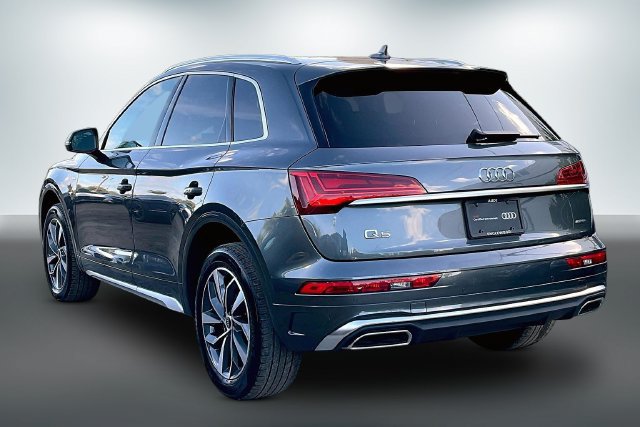 Certified 2023 Audi Q5 2.0T Premium w/ Convenience Package AWD/4WD image 12