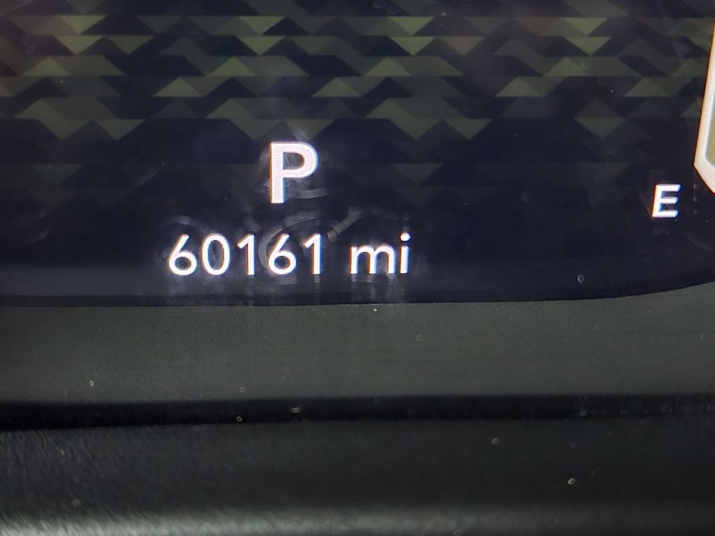 Used 2021 Jeep Gladiator Overland image 17