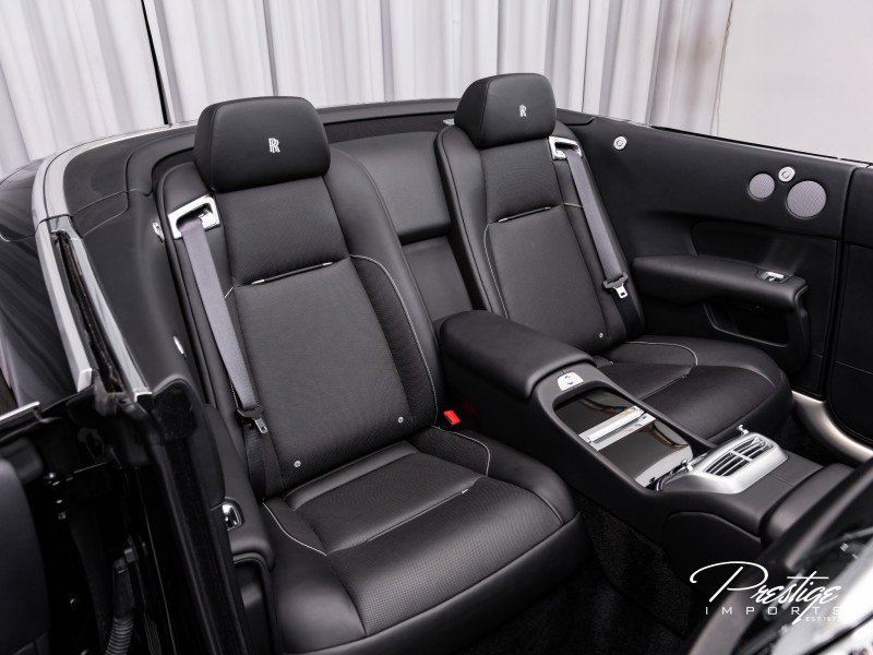 Used 2018 Rolls-Royce Dawn image 46