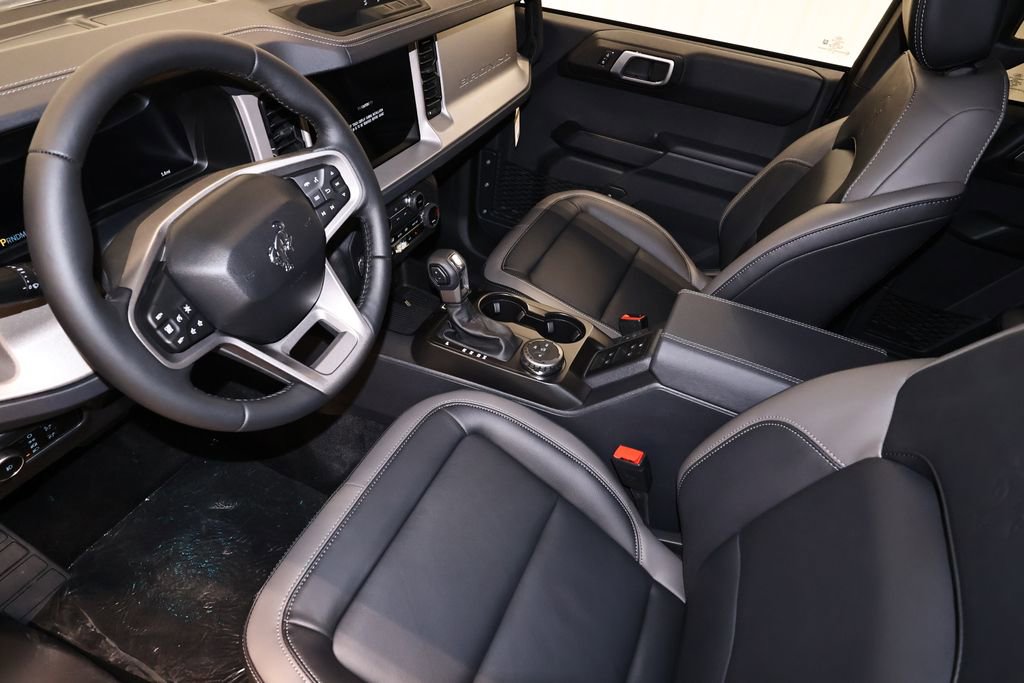 New 2026 Ford Bronco Outer Banks AWD/4WD image 28