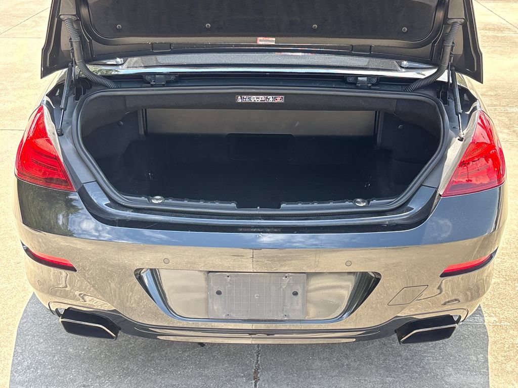 Used 2018 BMW 650i Convertible RWD image 29