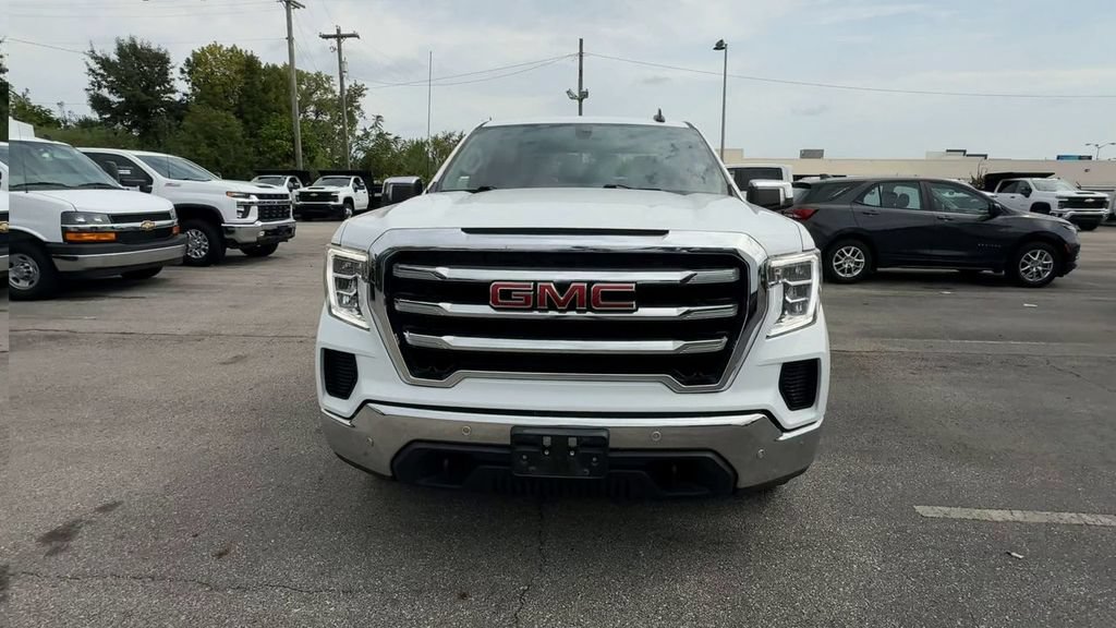 Used 2022 GMC Sierra 1500 SLE w/ Driver Alert Package I AWD/4WD image 3