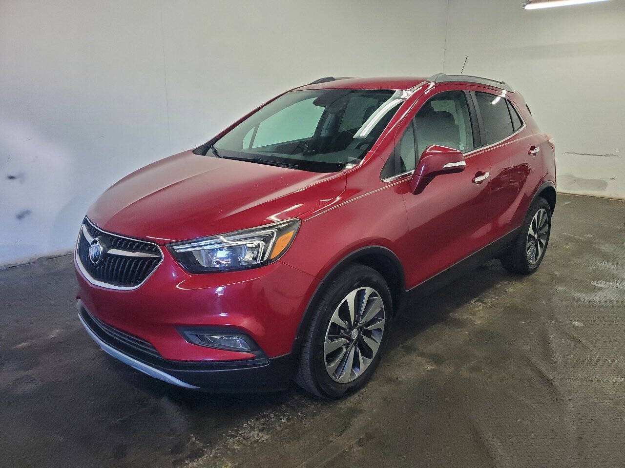 Used 2017 Buick Encore Preferred FWD image 1