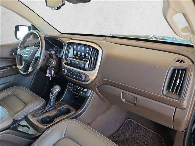Used 2022 GMC Canyon Denali RWD image 22
