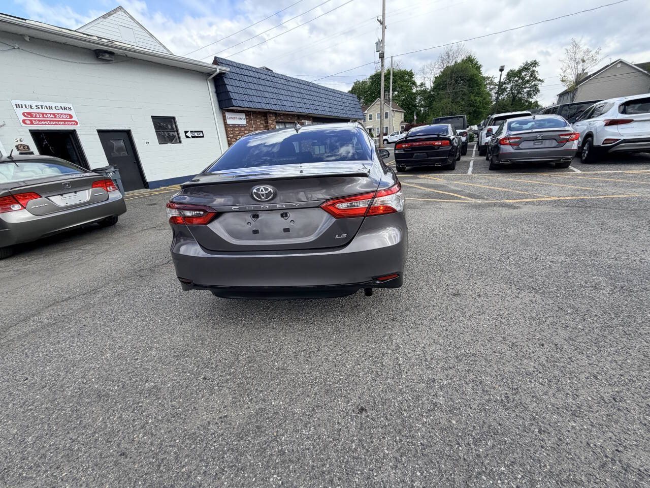 Used 2021 Toyota Camry LE FWD image 22