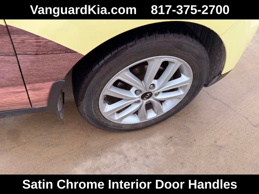 Used 2019 Kia Soul + w/ Audio Package image 11