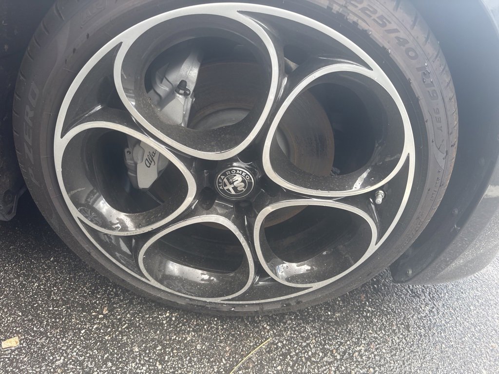 Used 2024 Alfa Romeo Giulia Ti image 12