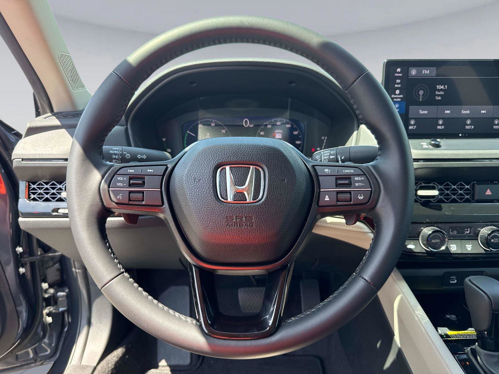 Certified 2025 Honda Accord EX-L image 29