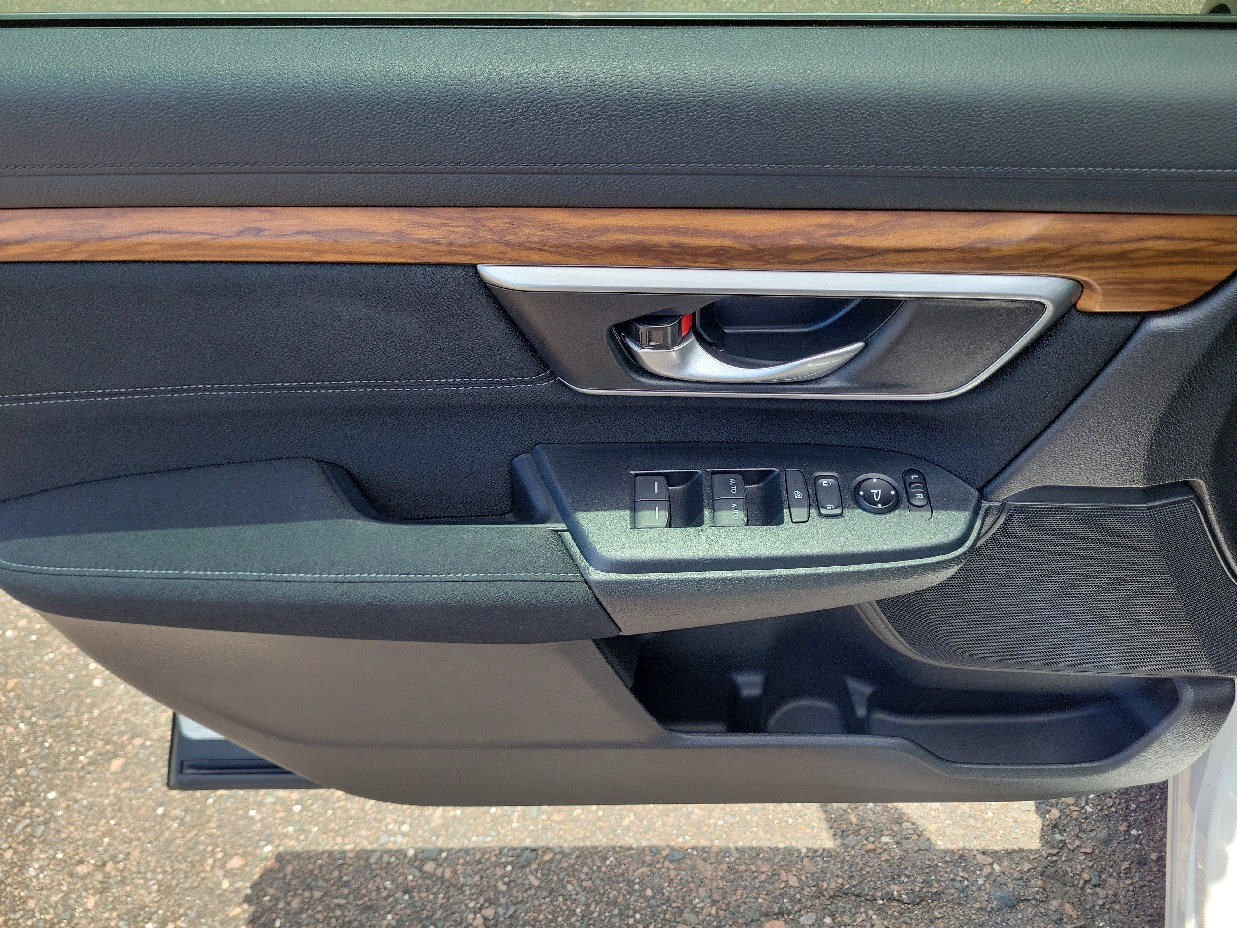 Used 2019 Honda CR-V EX image 23