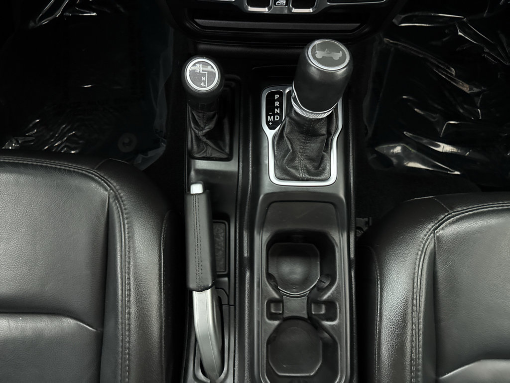 Used 2021 Jeep Wrangler Unlimited Sahara image 21