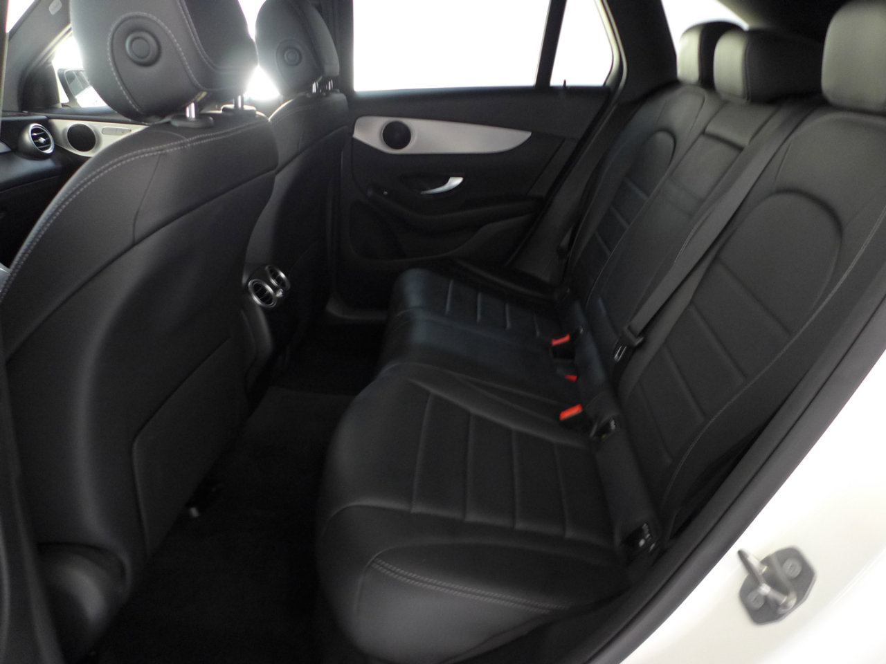 Used 2020 Mercedes-Benz GLC 300 image 56