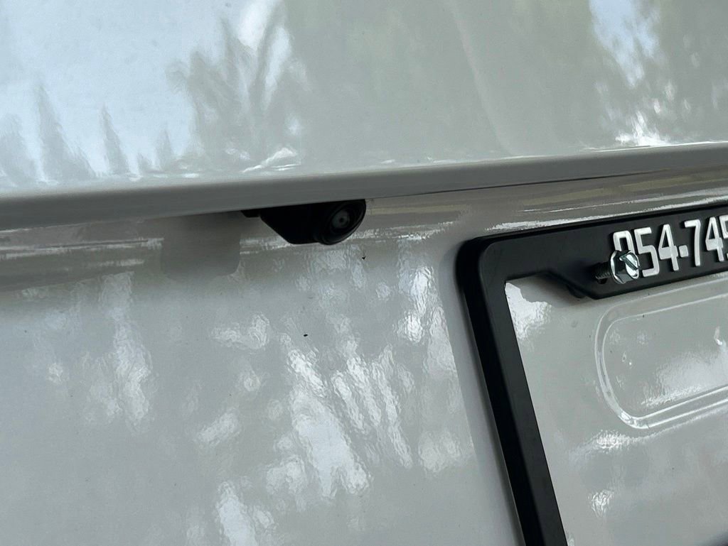 New 2026 Mitsubishi Outlander AWD image 19
