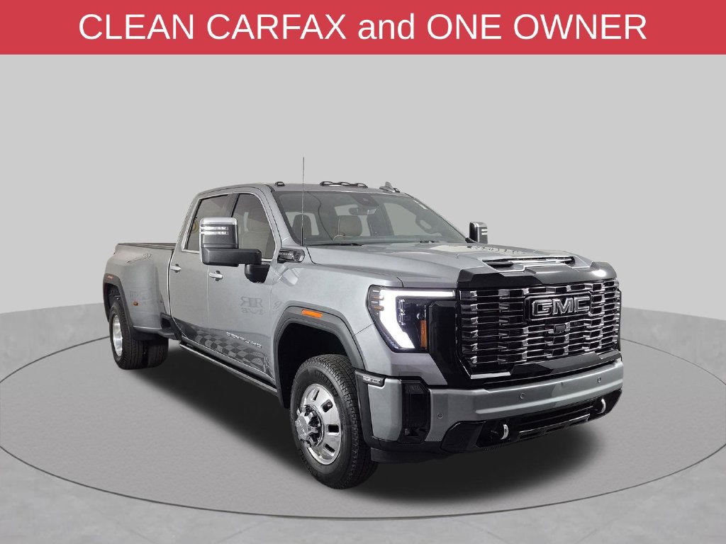 Used 2025 GMC Sierra 3500 Denali Ultimate AWD/4WD image 2