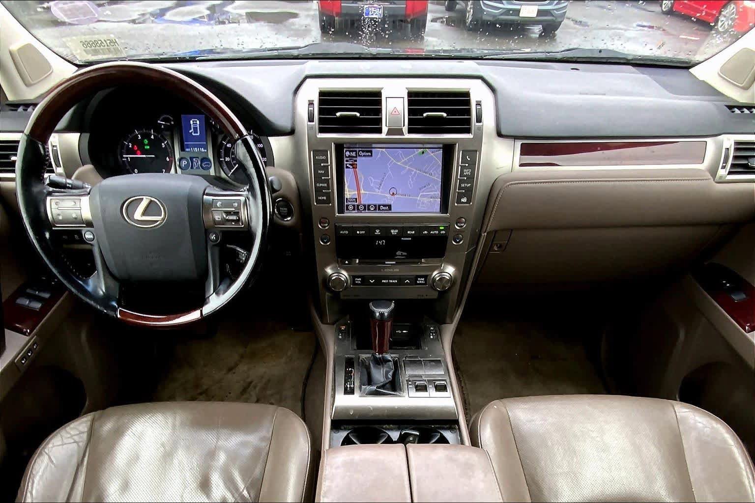 Used 2017 Lexus GX 460 Premium AWD/4WD image 16