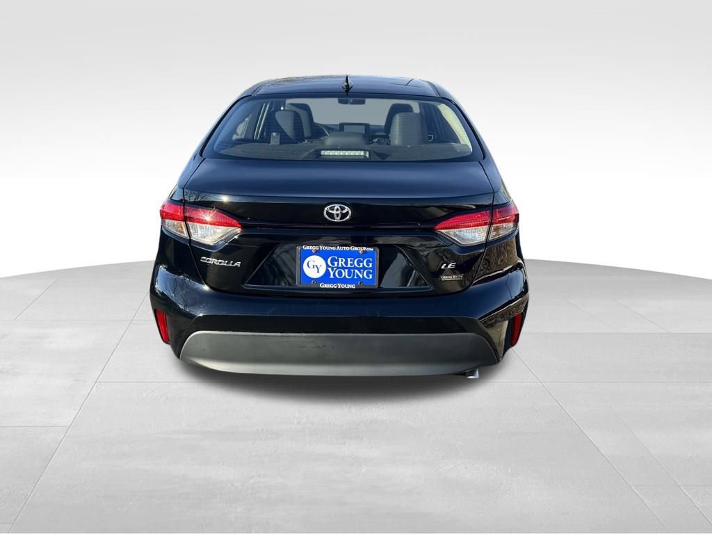 Used 2024 Toyota Corolla LE image 4