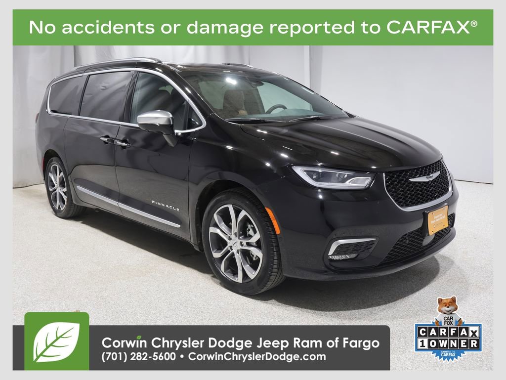 Used 2024 Chrysler Pacifica Pinnacle