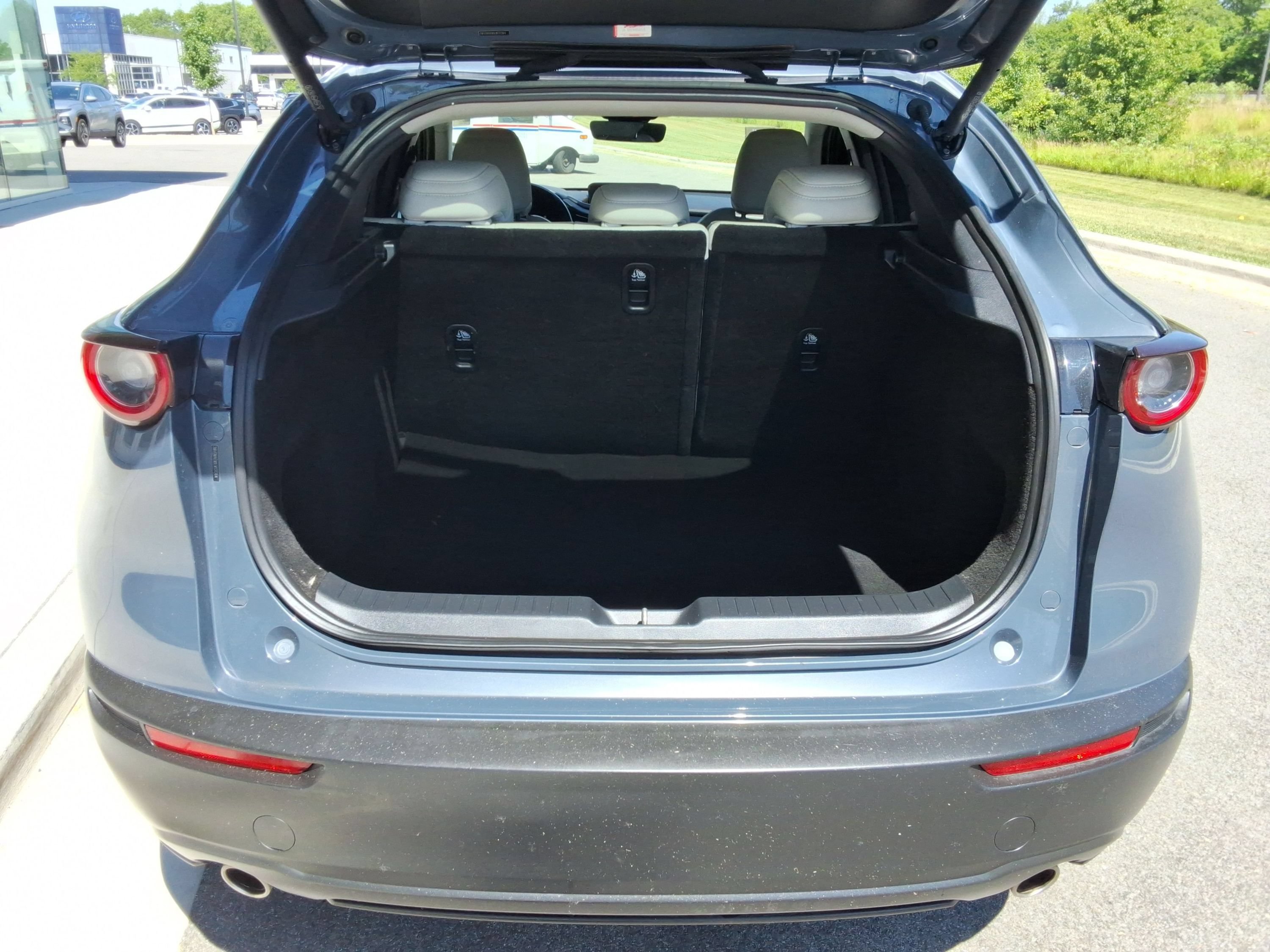 Used 2020 MAZDA CX-30 FWD w/ Premium Package image 33