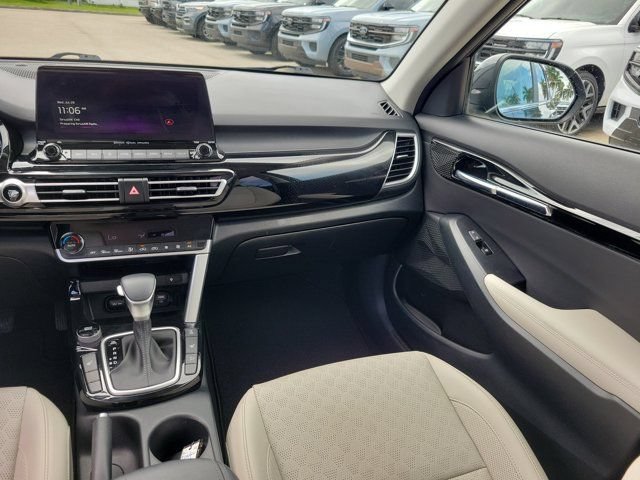 Used 2023 Kia Seltos EX AWD/4WD image 21
