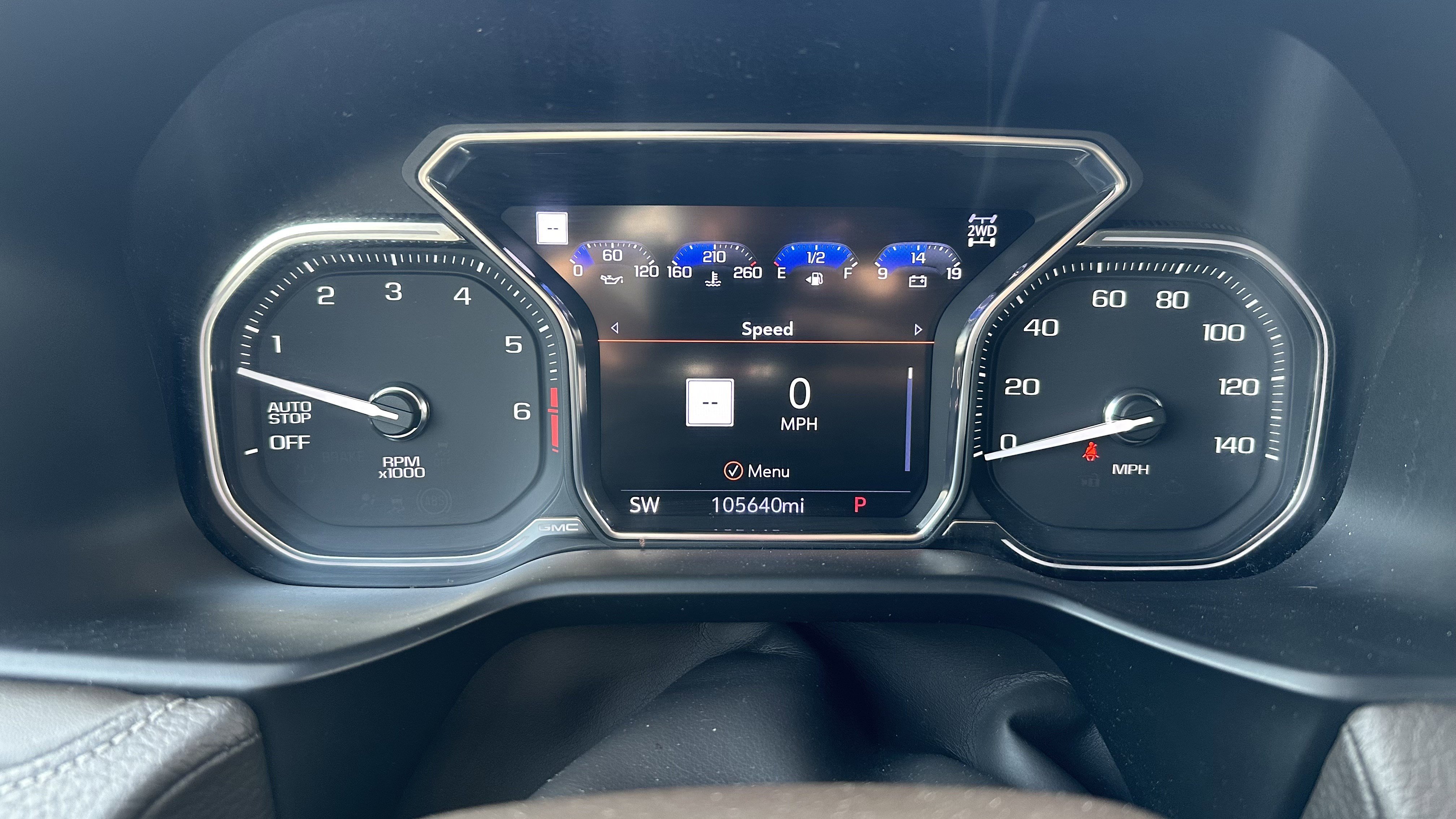 Used 2021 GMC Yukon Denali w/ Denali Premium Package image 23