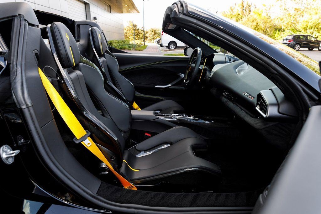 Used 2024 Ferrari 296 GTS image 25