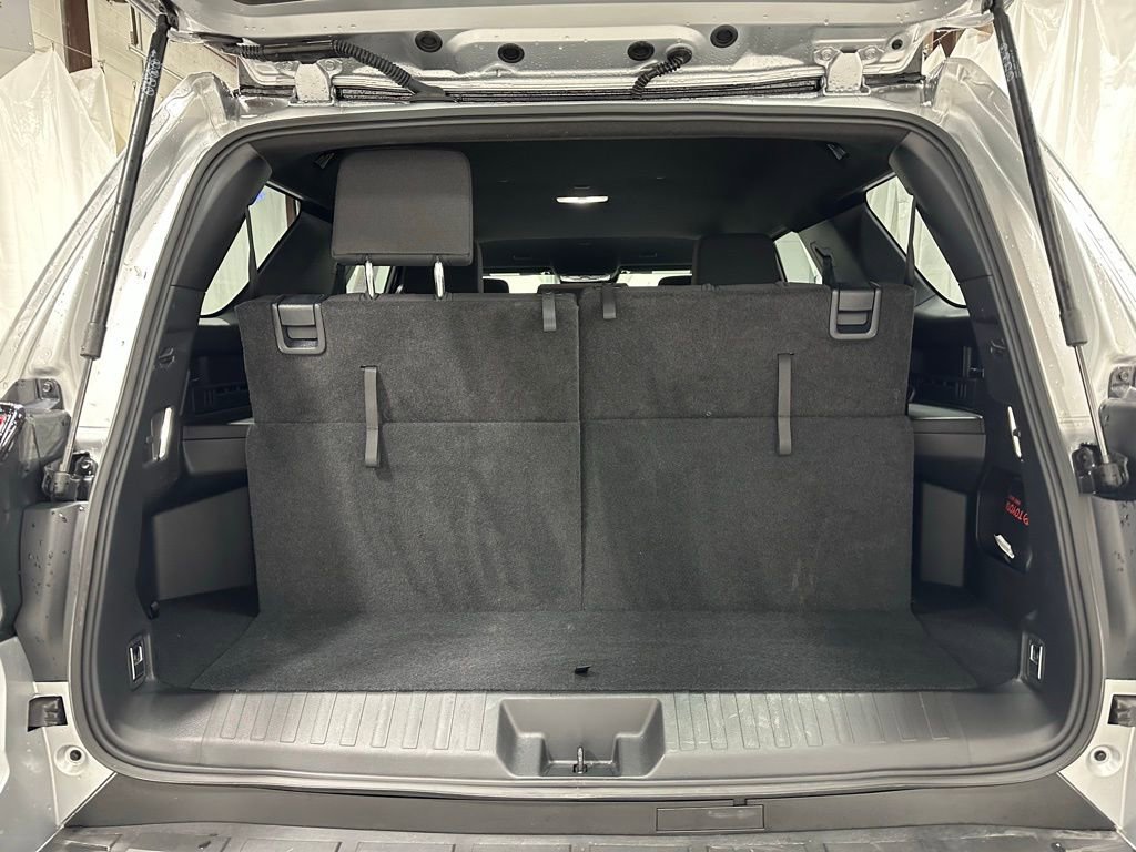 Used 2025 Toyota 4Runner SR5 image 48