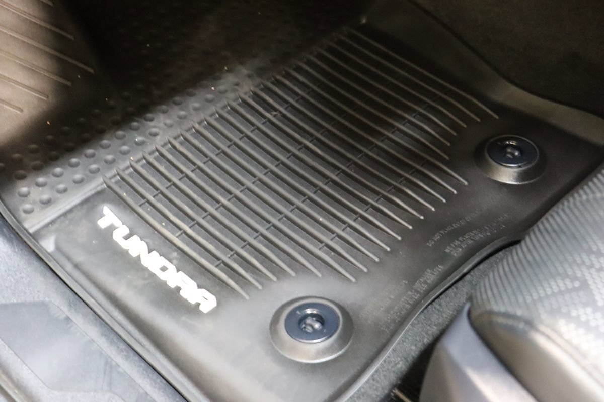 Used 2023 Toyota Tundra Limited w/ Power Package AWD/4WD image 44