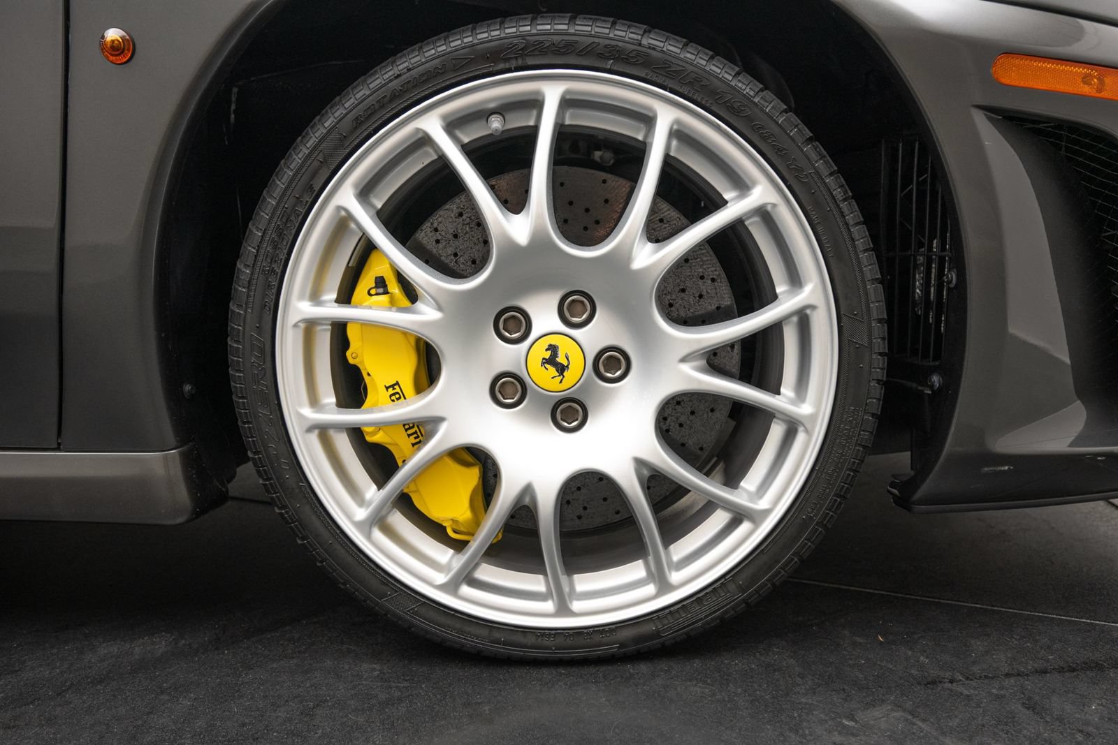 Used 2009 Ferrari F430 Spider RWD image 25